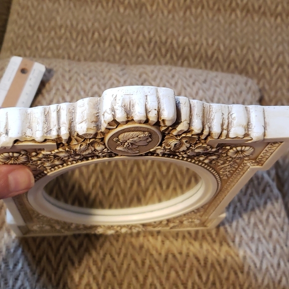 Baroque/Rococo Small Wall Mirror - Picture 7 of 8